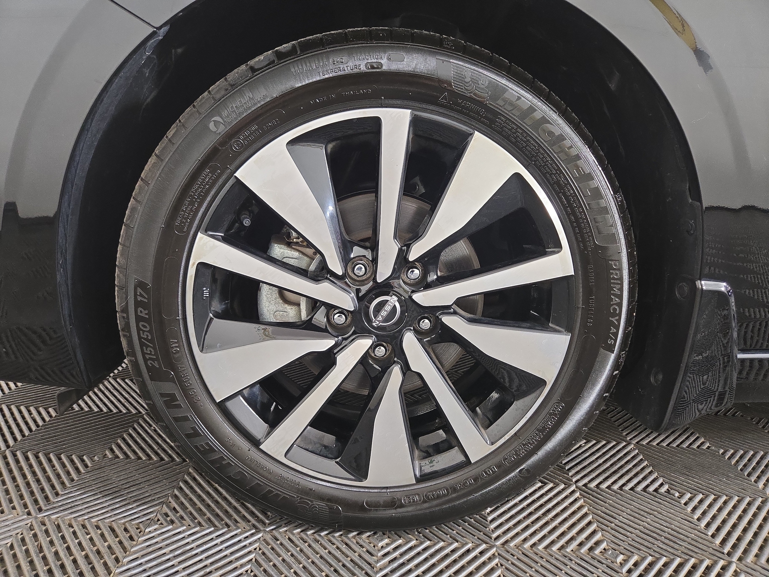 2025 Nissan Sentra SV - Photo 32