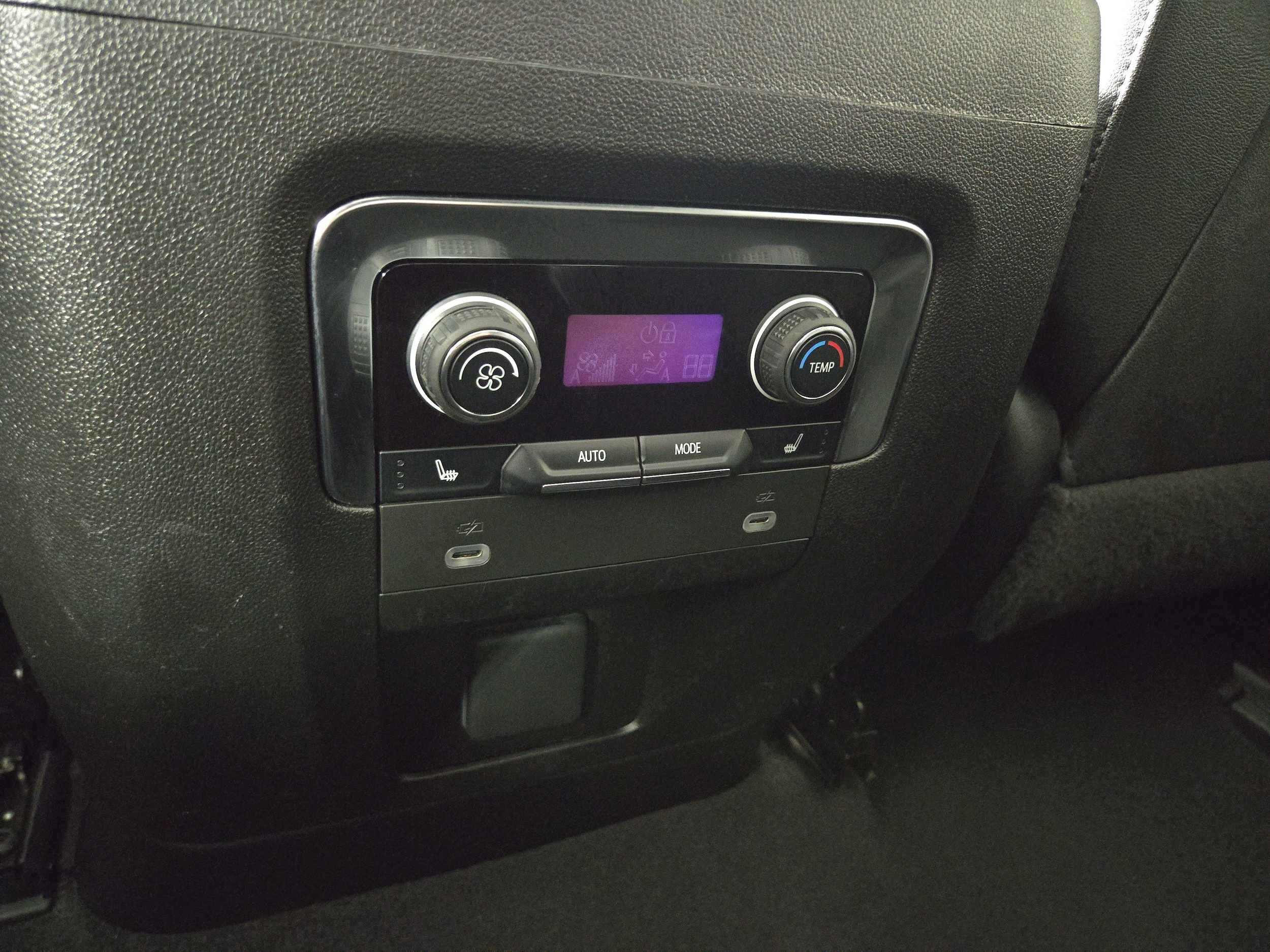 2023 Chevrolet Tahoe RST - Photo 33
