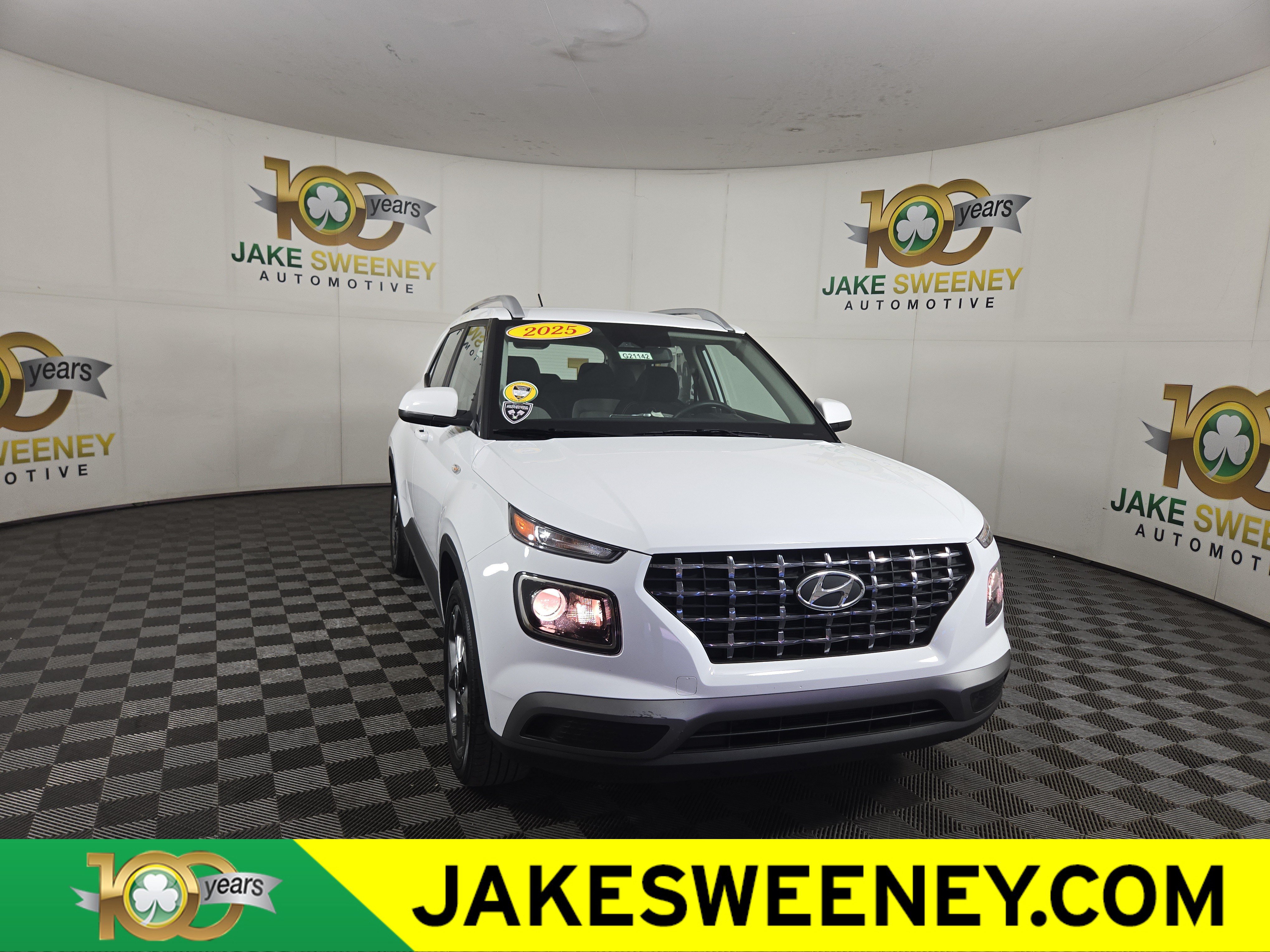 Used 2025 Hyundai Venue SEL SUV