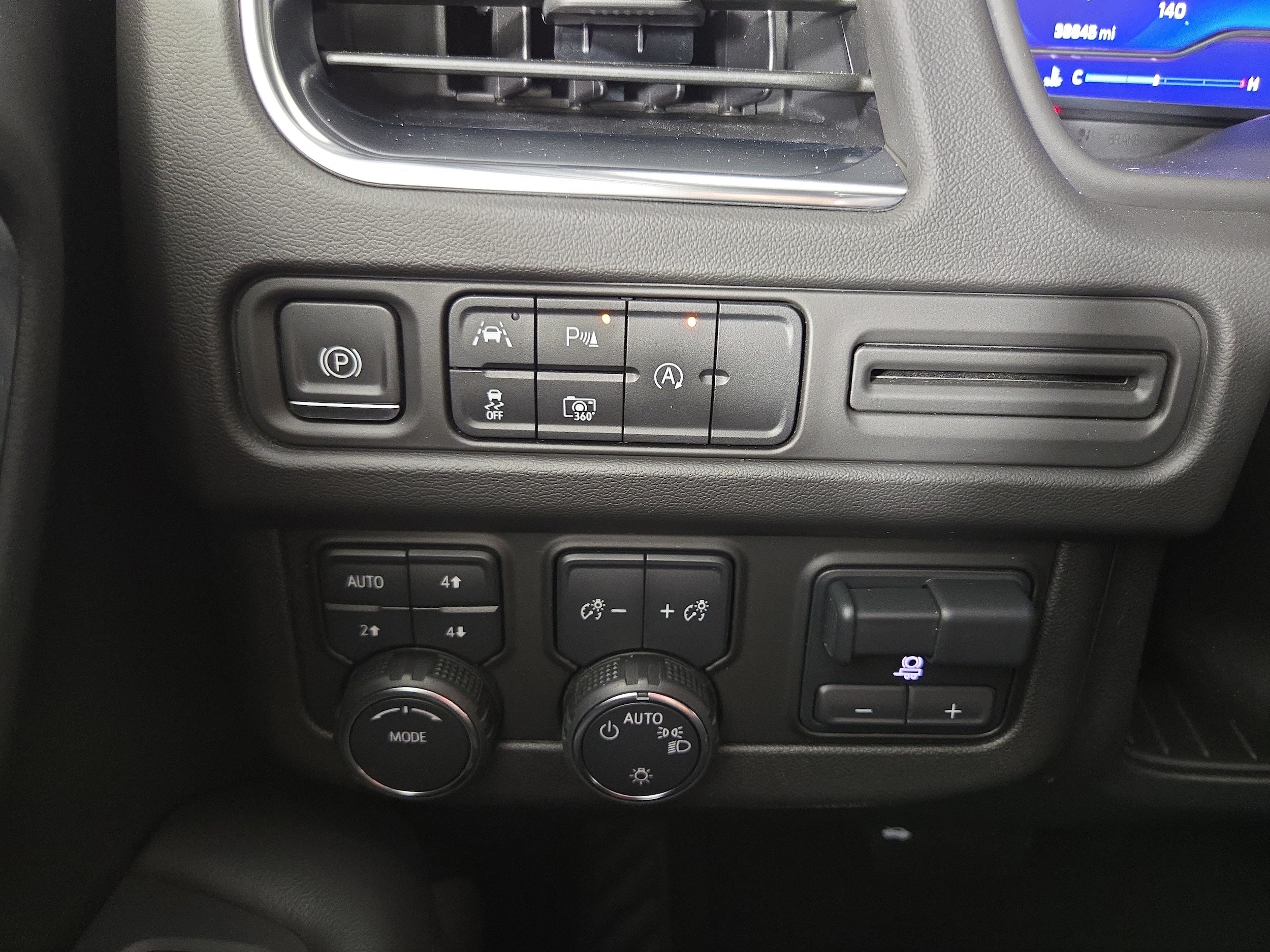 2023 Chevrolet Tahoe RST - Photo 30