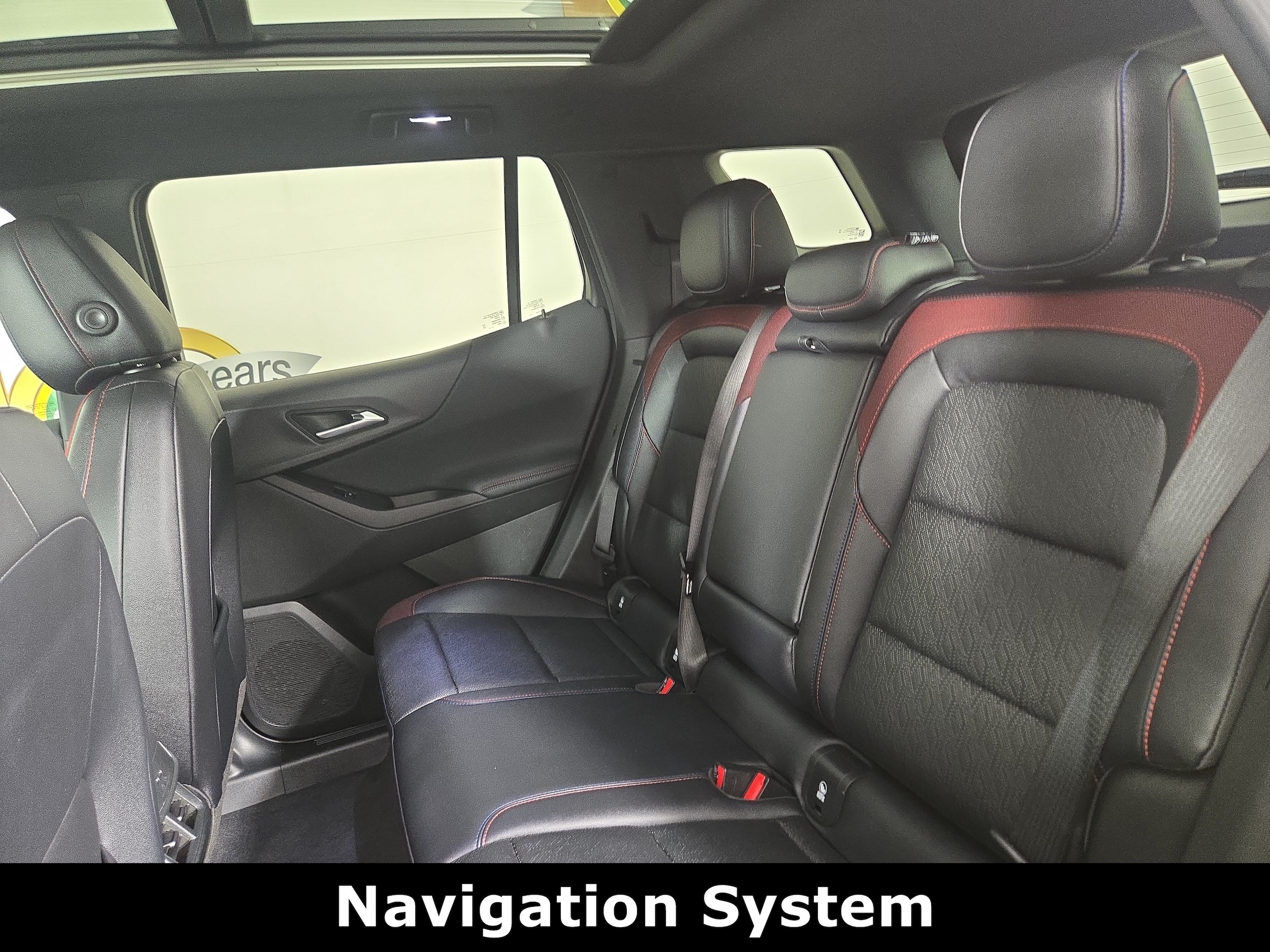 2025 Chevrolet Equinox RS - Photo 12