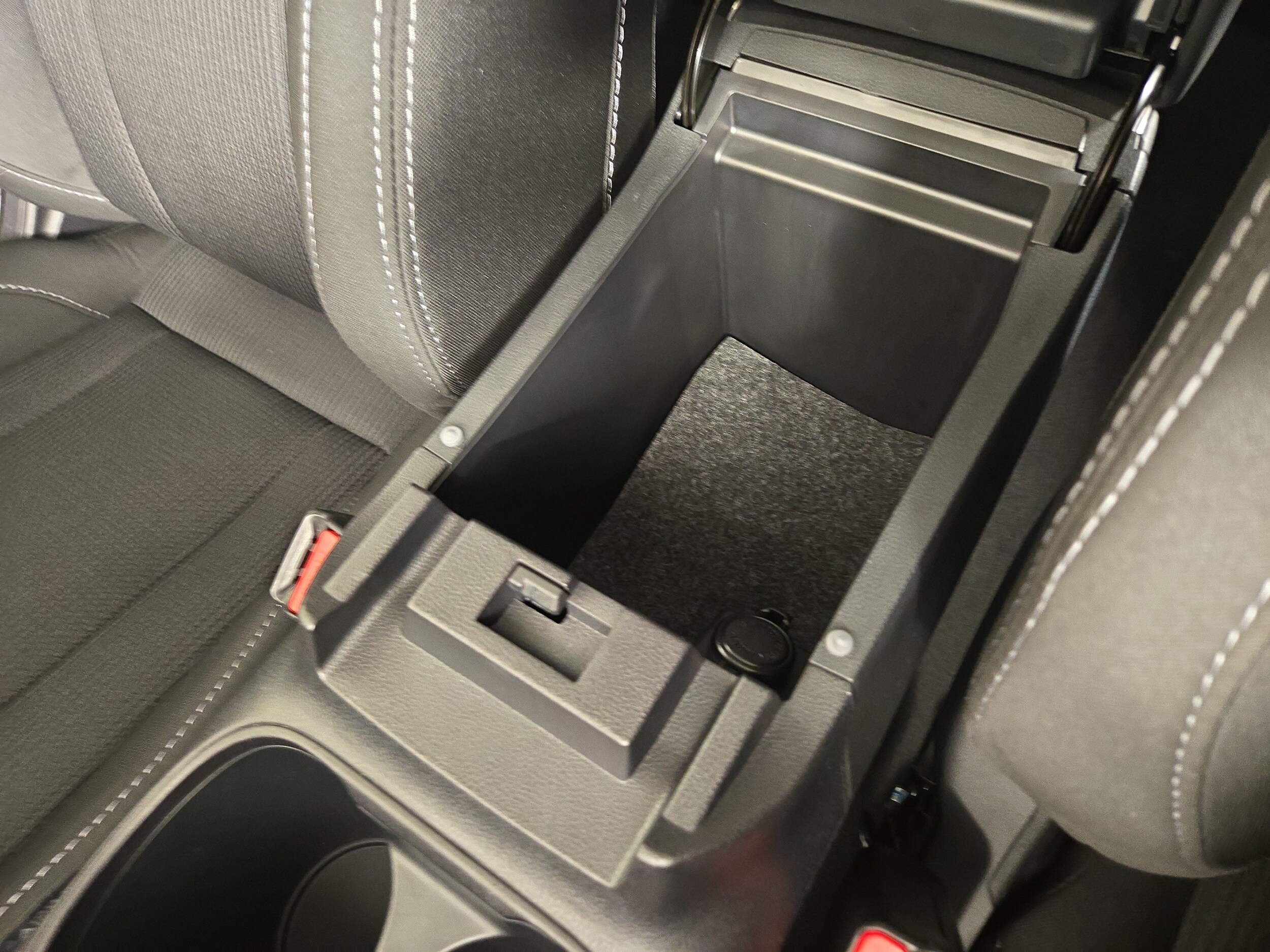 2025 Subaru Legacy Premium - Photo 31
