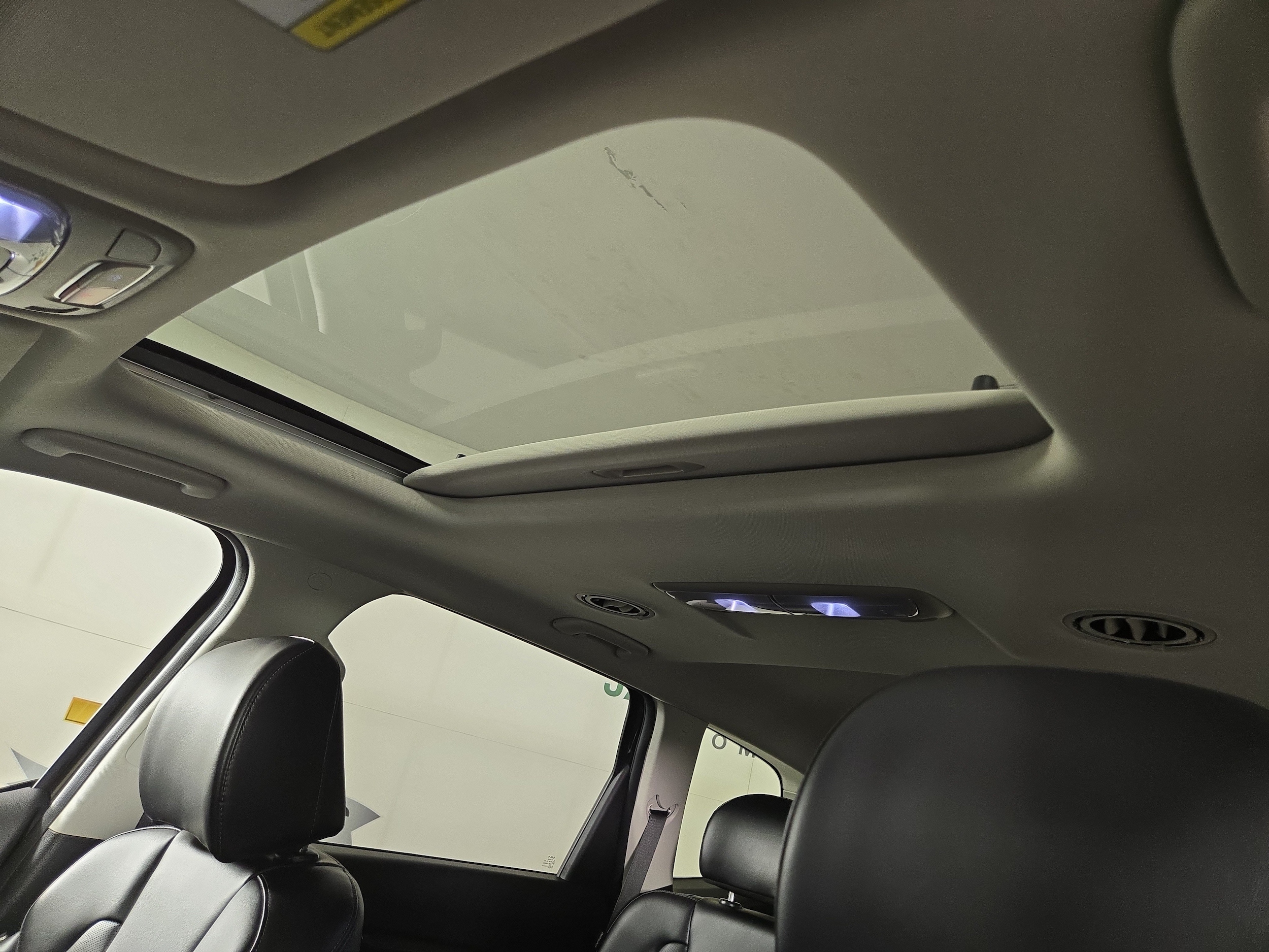 2025 Kia Telluride S - Photo 22