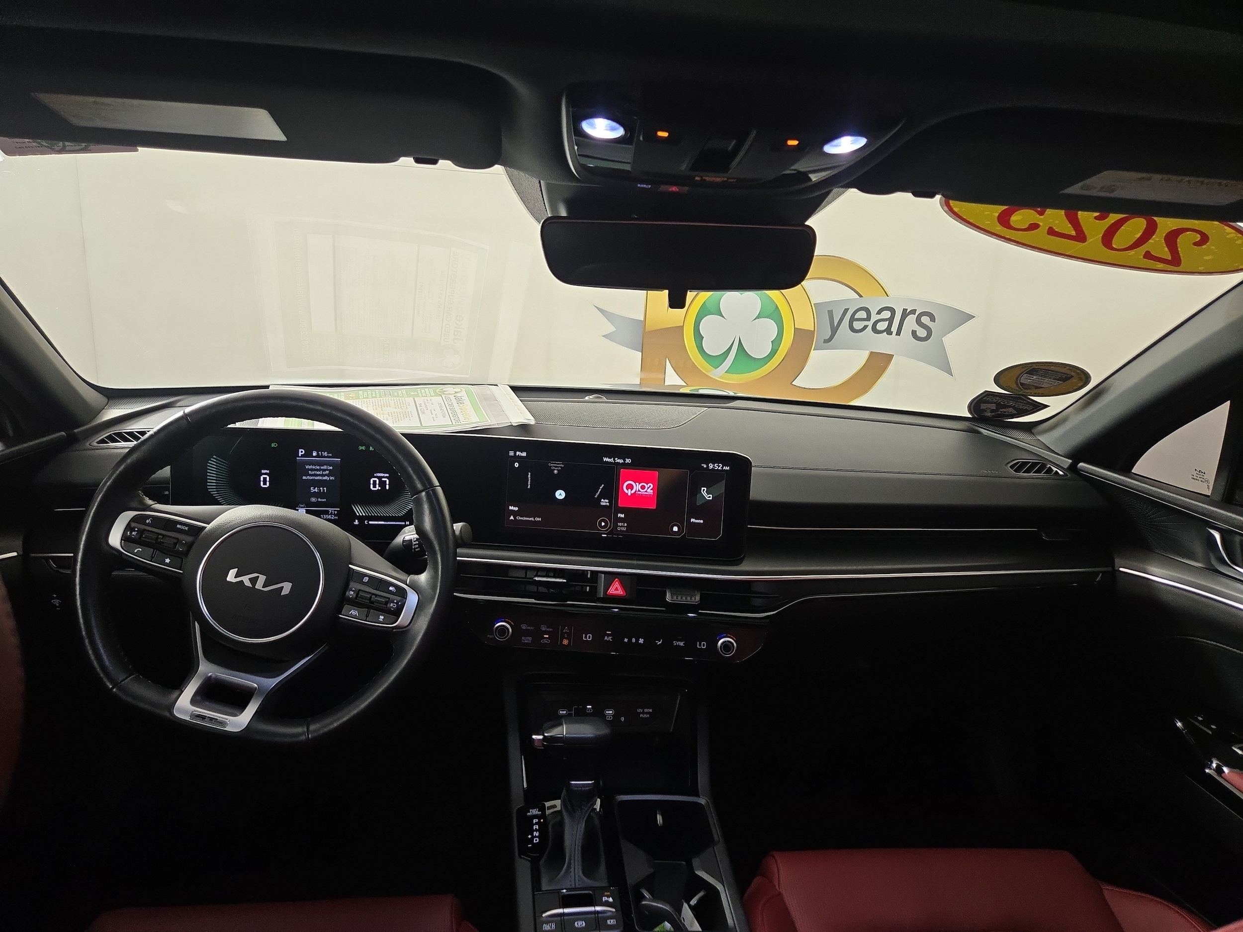 2025 Kia K5 GT-Line - Photo 12