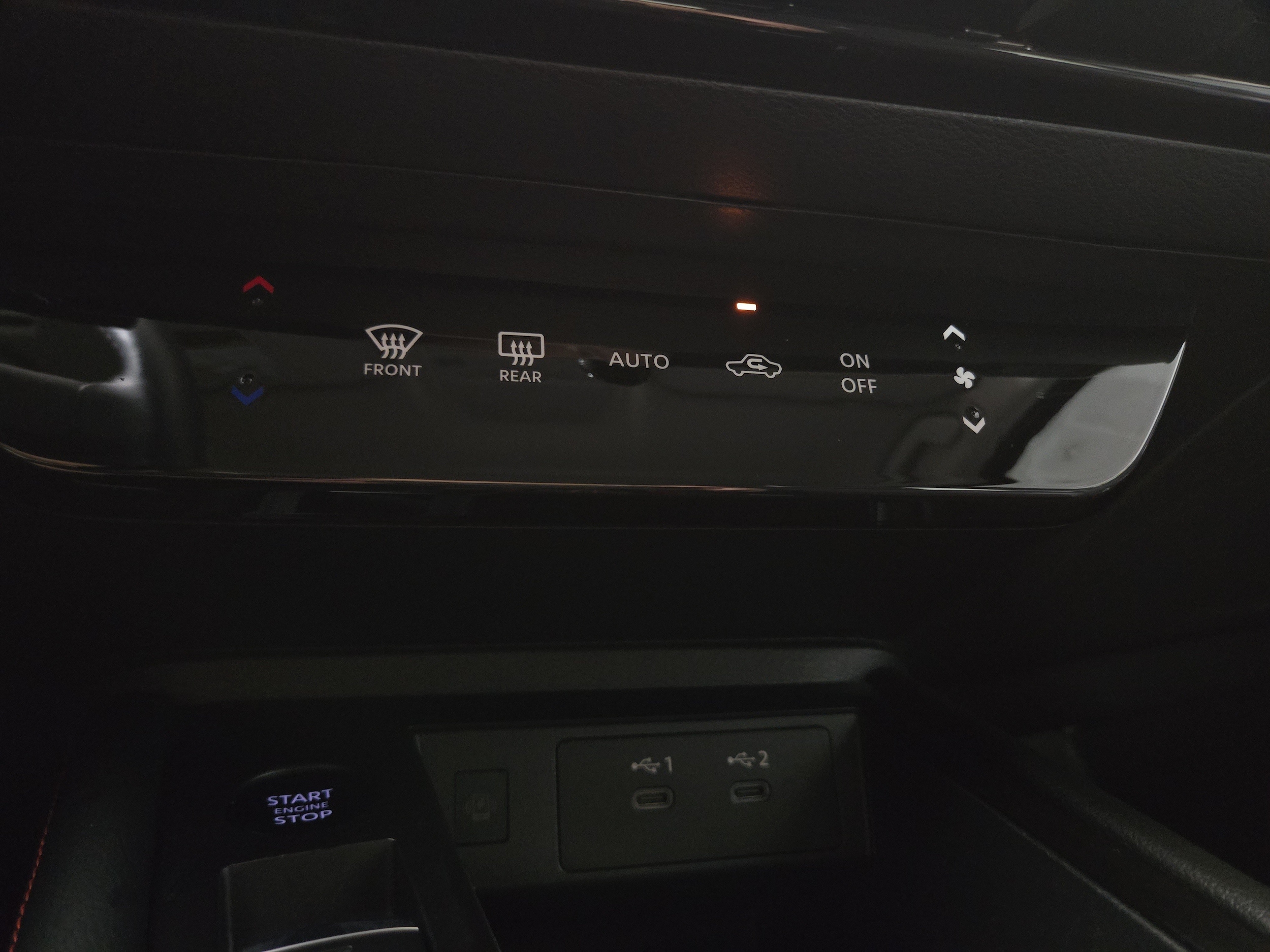 2025 Nissan Kicks SR AWD - Photo 26
