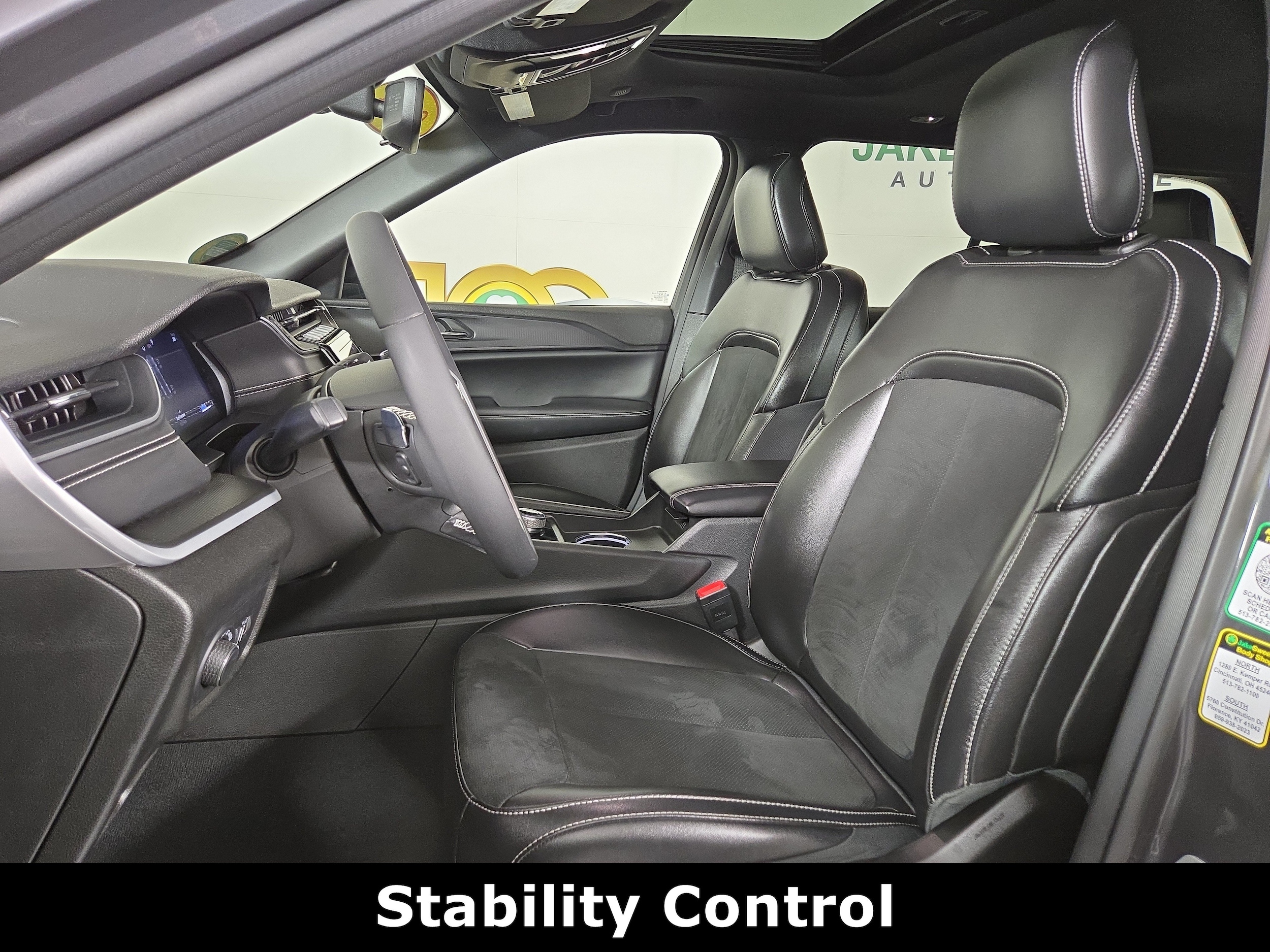 2024 Jeep Grand Cherokee Altitude - Photo 11