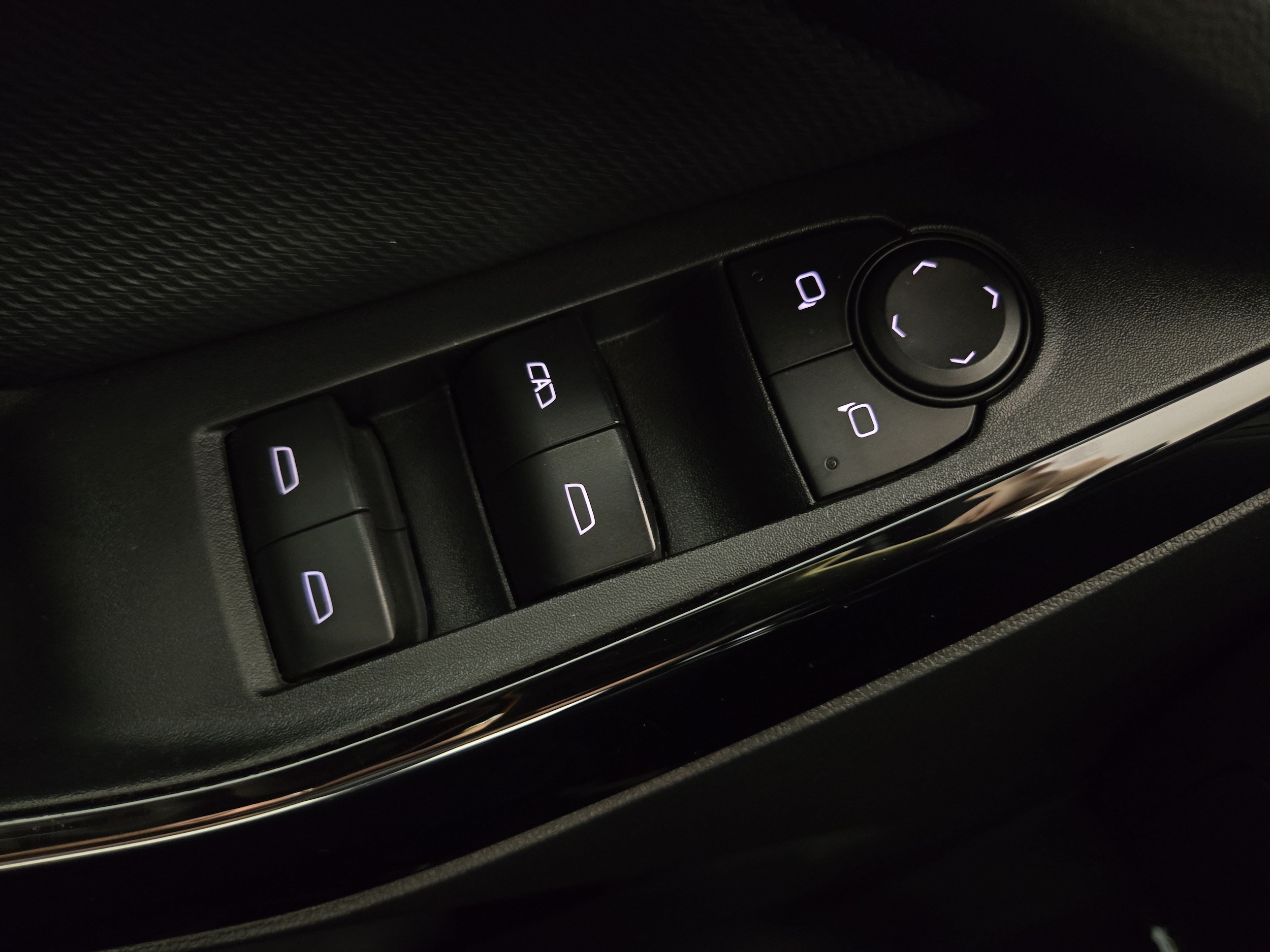 2026 Chevrolet Equinox LT - Photo 26