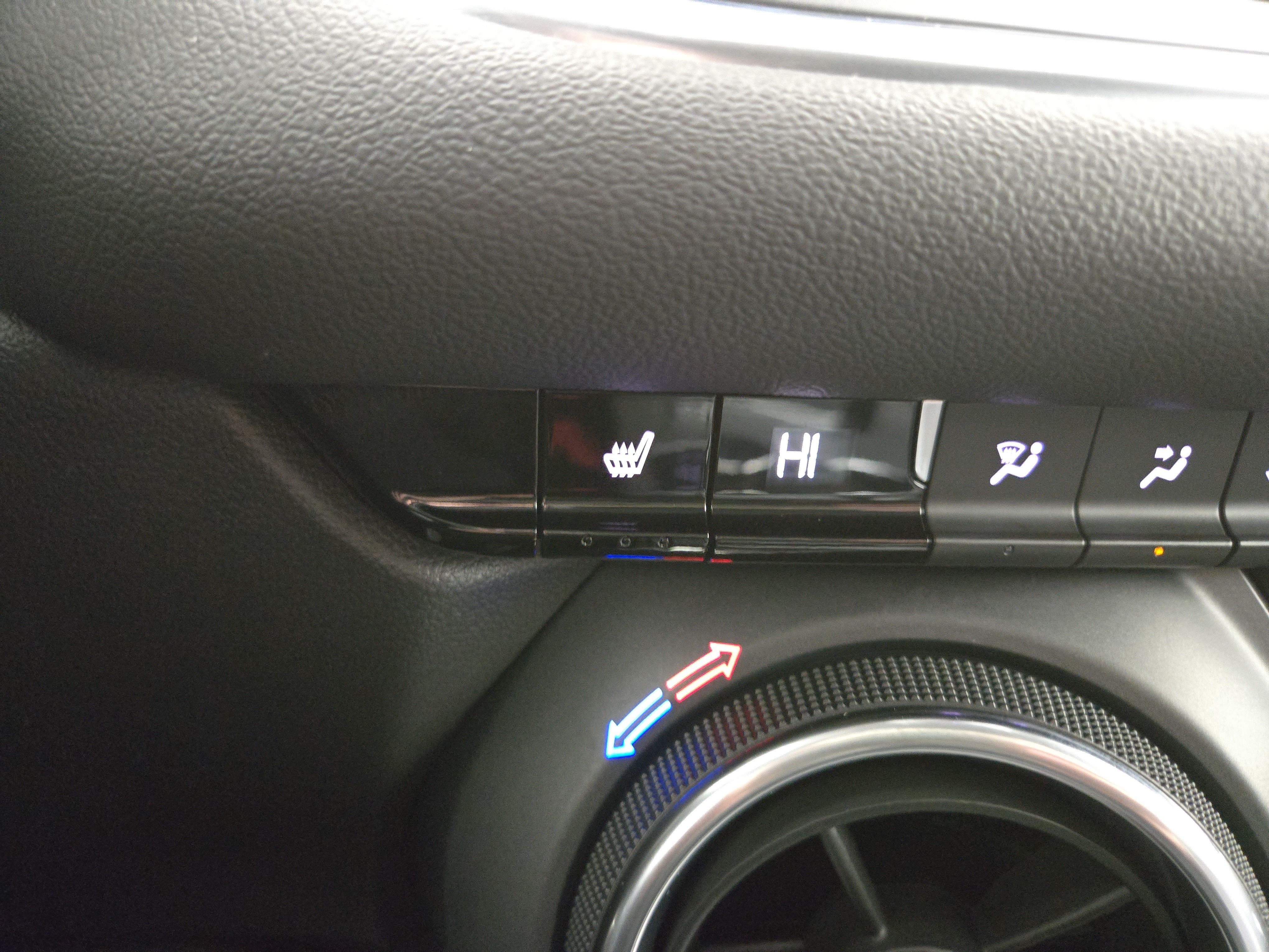 2024 Chevrolet Blazer 2LT - Photo 25