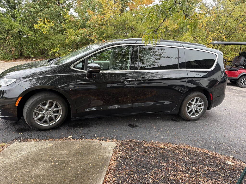 Used 2021 Chrysler Pacifica Touring Van Passenger Van