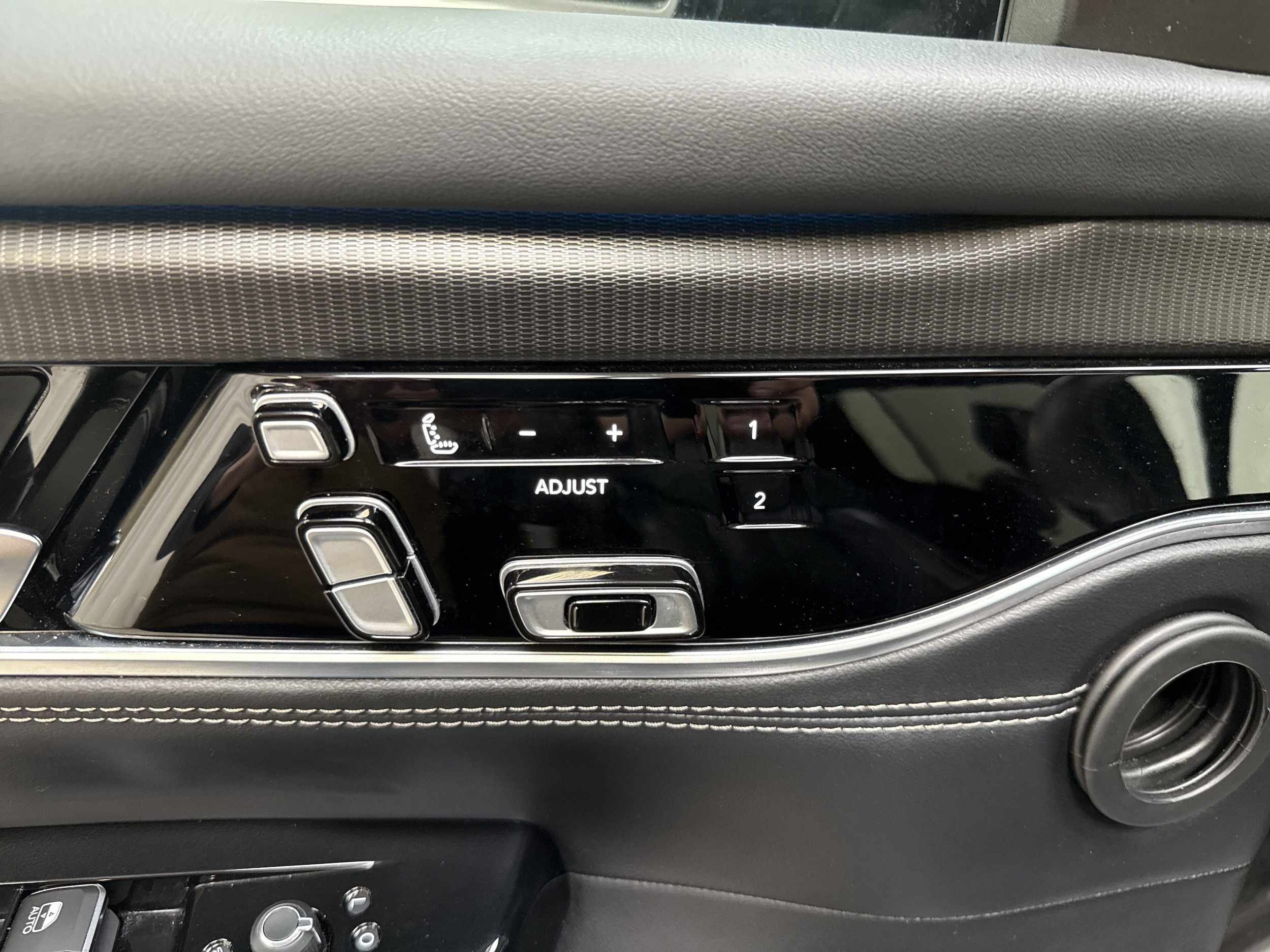 2024 Jeep Grand Wagoneer Series II - Photo 27