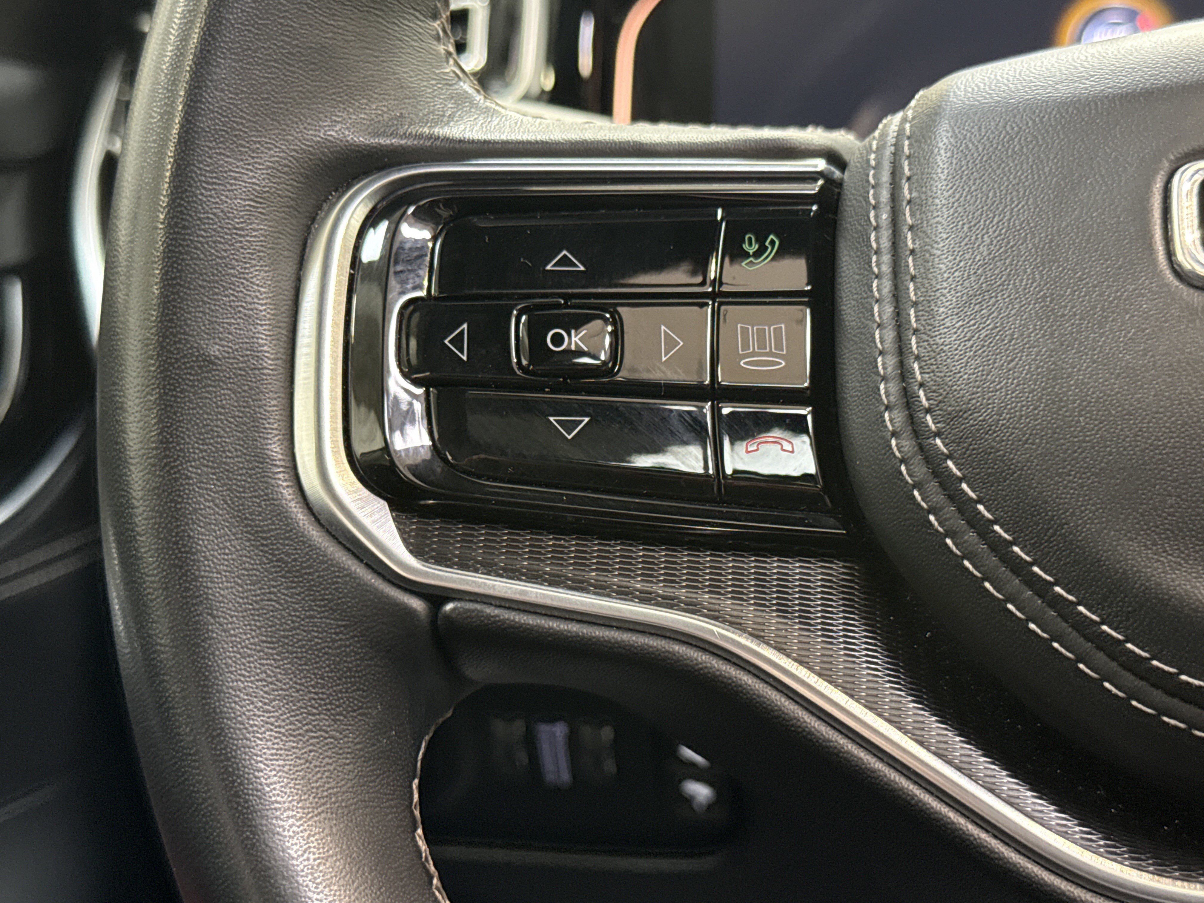 2024 Jeep Grand Wagoneer Series II - Photo 17