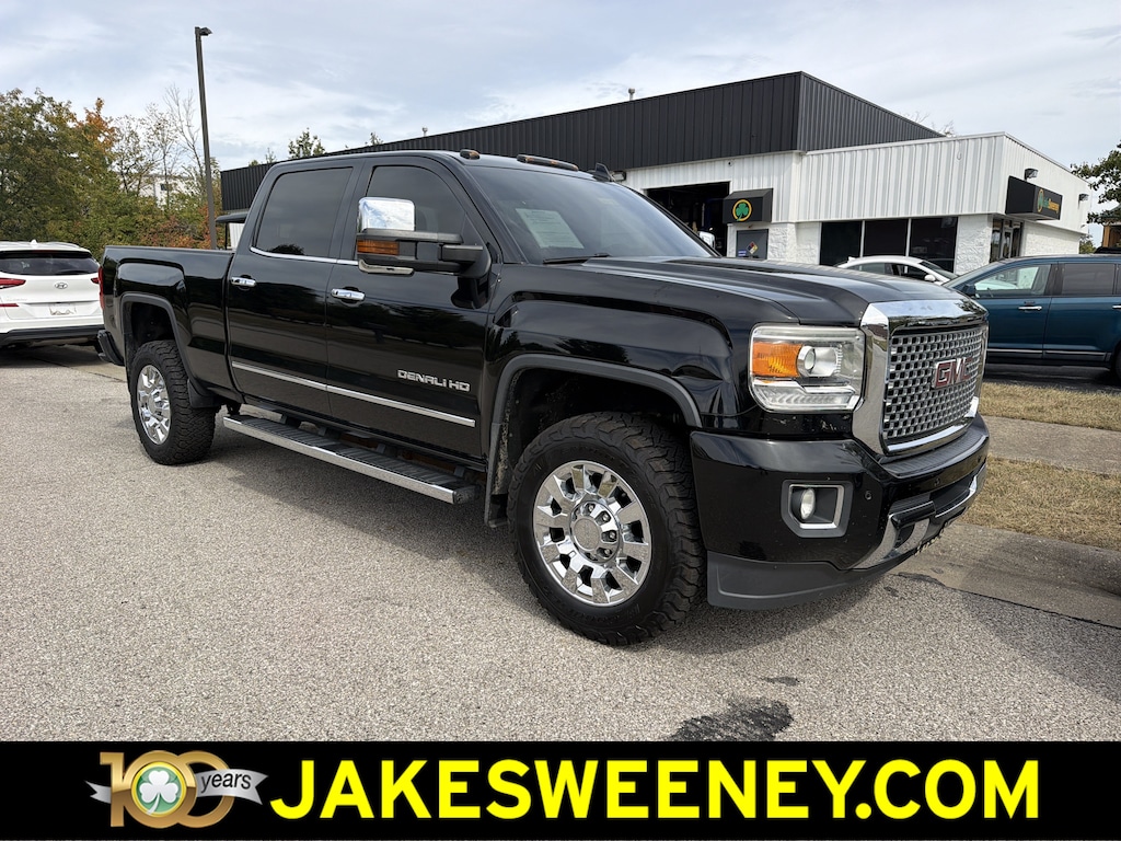 Used 2016 GMC Sierra 2500HD Denali Truck Crew Cab