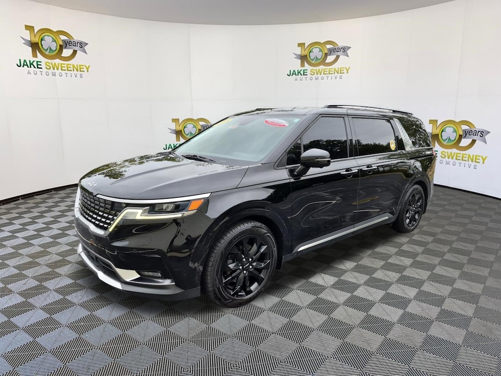 Used 2024 Kia Carnival SX MPV