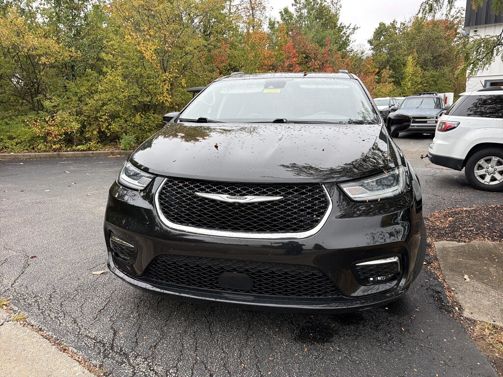 Used 2021 Chrysler Pacifica Touring Van Passenger Van