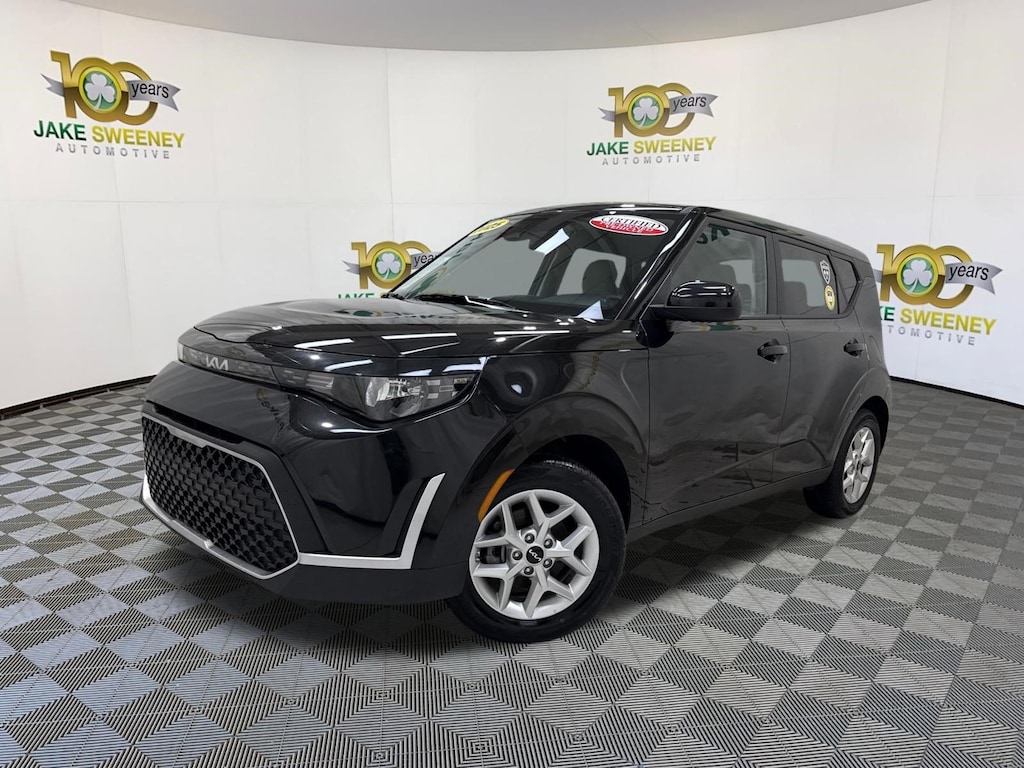 Certified 2025 Kia Soul LX Hatchback