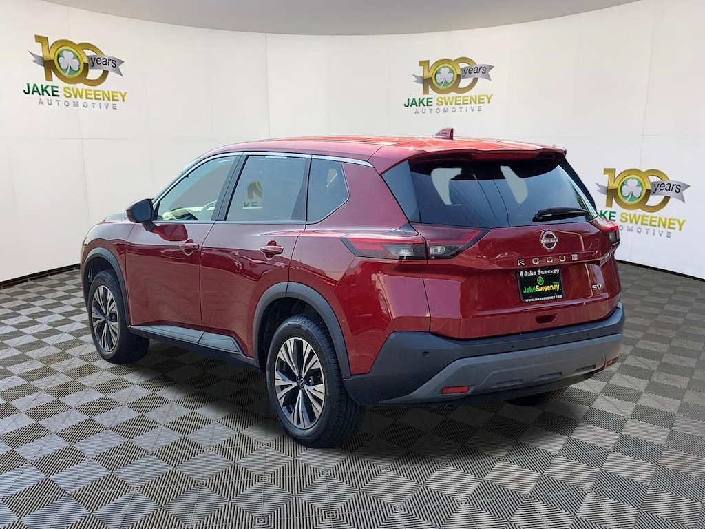 Used 2024 Nissan Rogue SV SUV