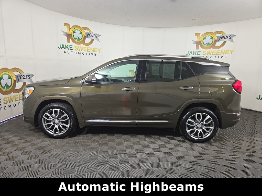 Used 2024 GMC Terrain Denali SUV