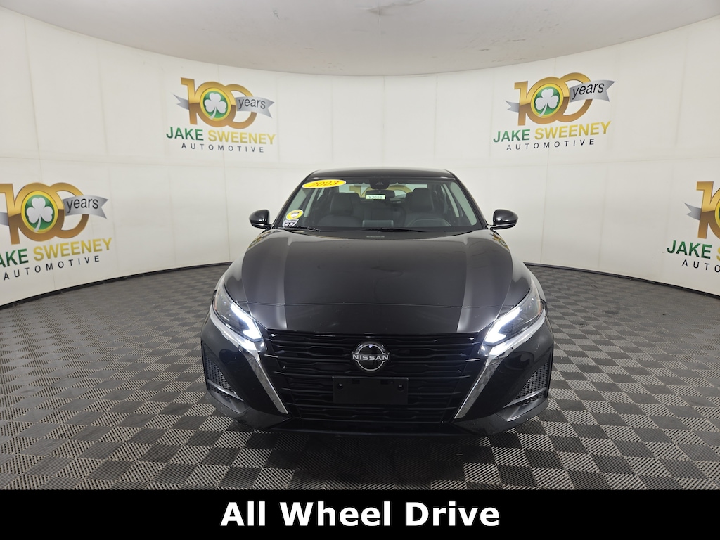 Used 2023 Nissan Altima 2.5 SV Sedan