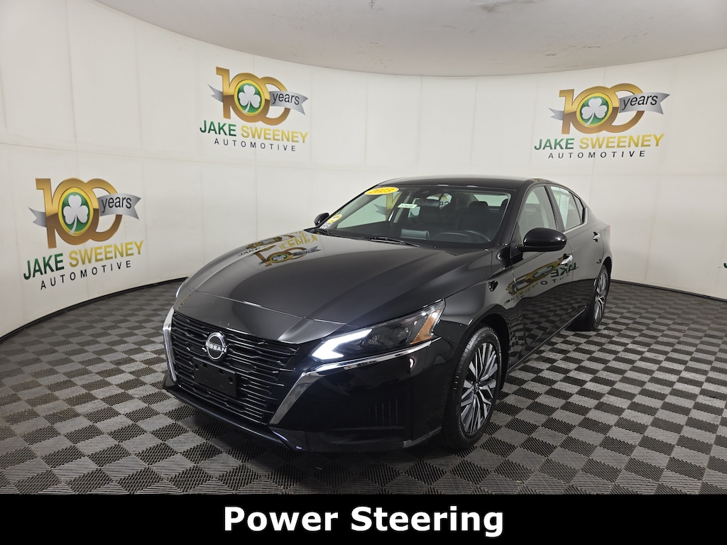 Used 2023 Nissan Altima 2.5 SV Sedan