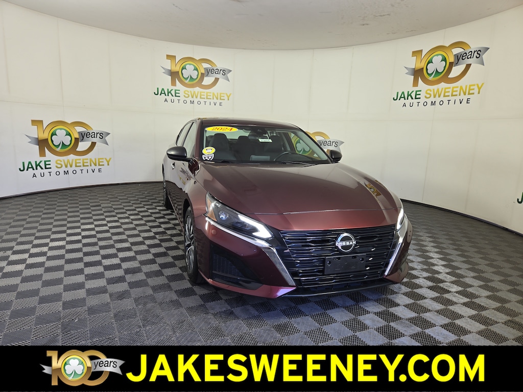 Used 2024 Nissan Altima 2.5 SV Sedan