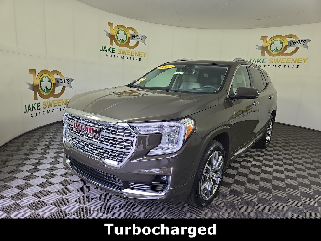 Used 2024 GMC Terrain Denali SUV