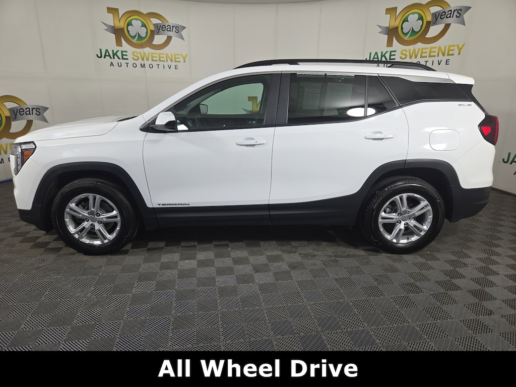 Used 2022 GMC Terrain SLE SUV