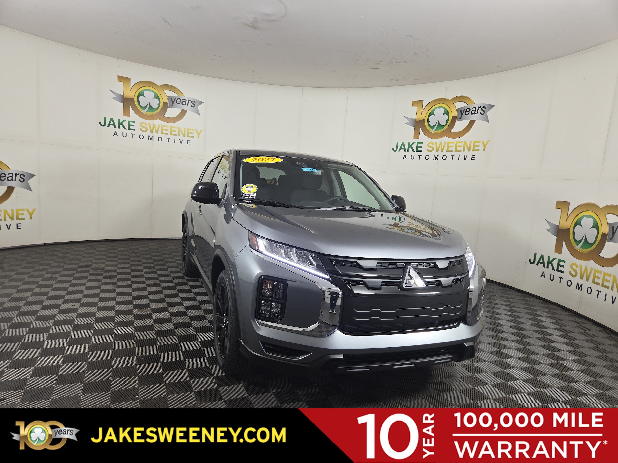 2027 Mitsubishi Outlander Sport LE