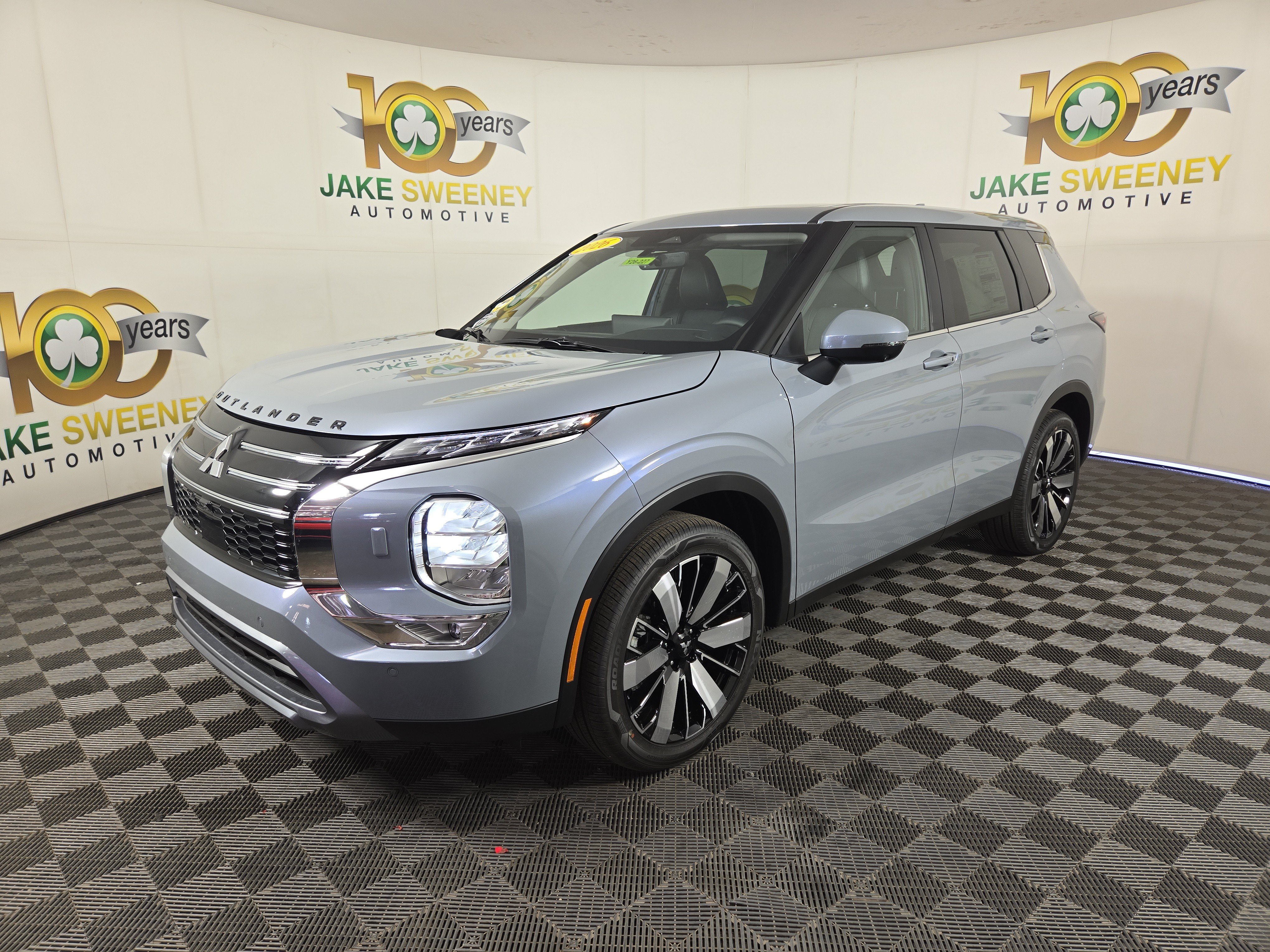 New 2026 Mitsubishi Outlander SE SUV