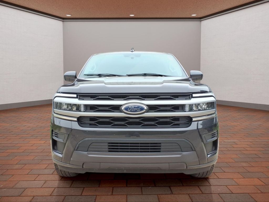 Used 2024 Ford Expedition Max XLT SUV