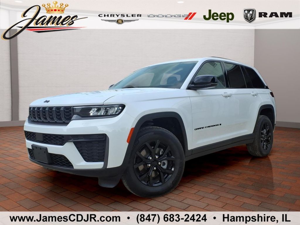 2026 Jeep Grand Cherokee Laredo