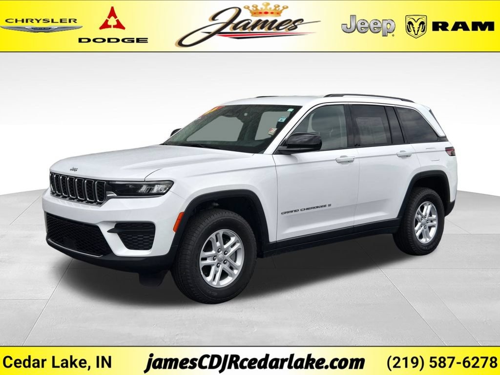 Used 2023 Jeep Grand Cherokee Laredo SUV