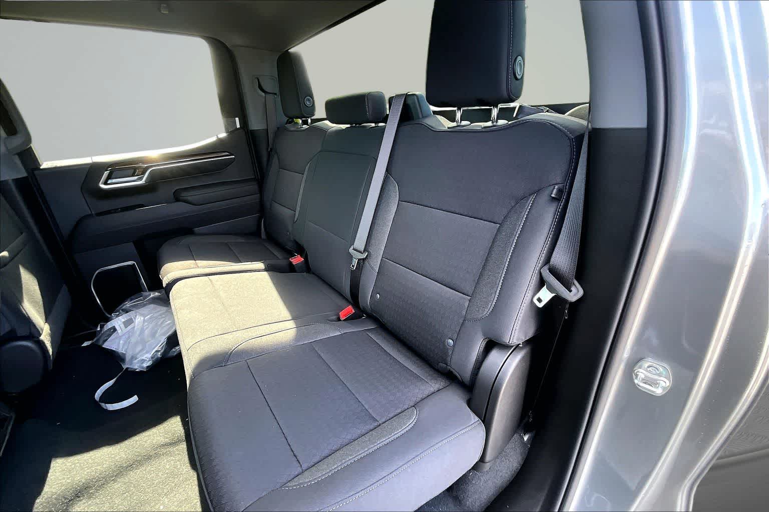 2026 Chevrolet Silverado 1500 RST - Photo 10