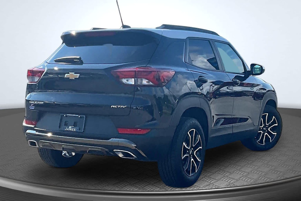 Used 2023 Chevrolet Trailblazer Activ SUV