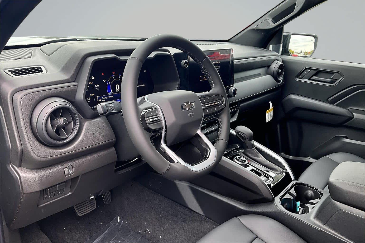 2026 Chevrolet Colorado Trail Boss - Photo 6