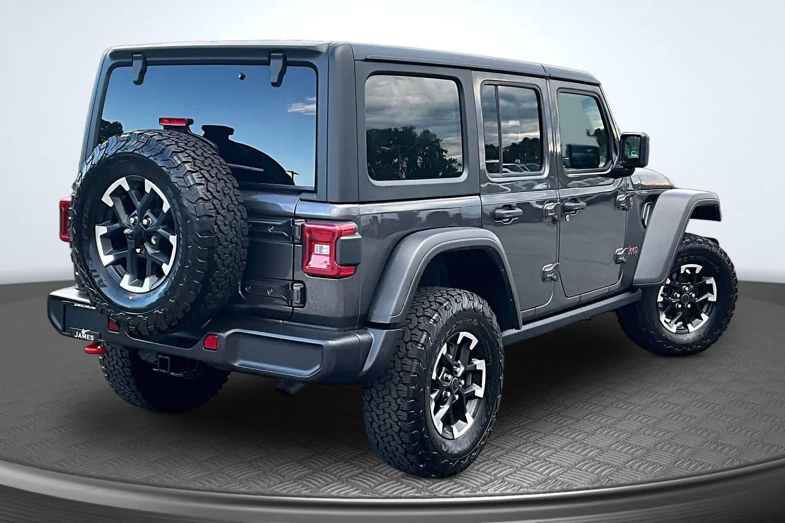 Used 2025 Jeep Wrangler Rubicon SUV