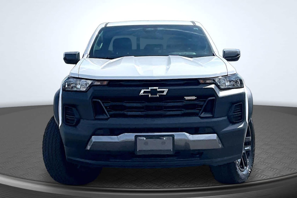 Used 2025 Chevrolet Colorado Trail Boss Truck Crew Cab