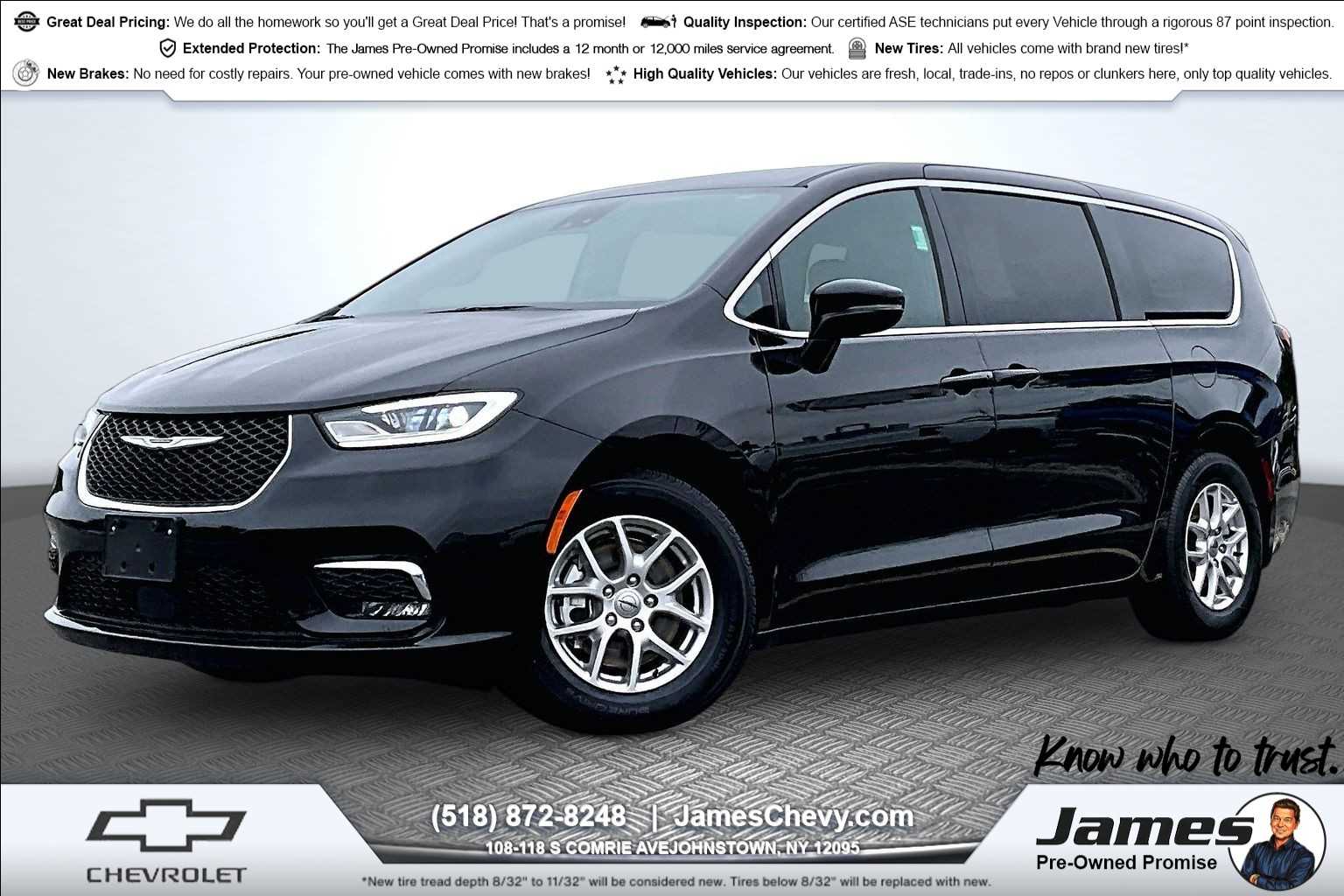2025 Chrysler Pacifica Select