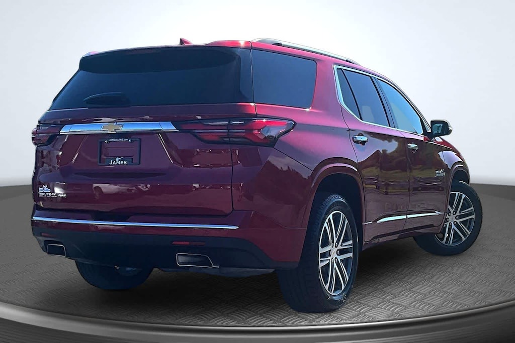 Used 2023 Chevrolet Traverse High Country SUV