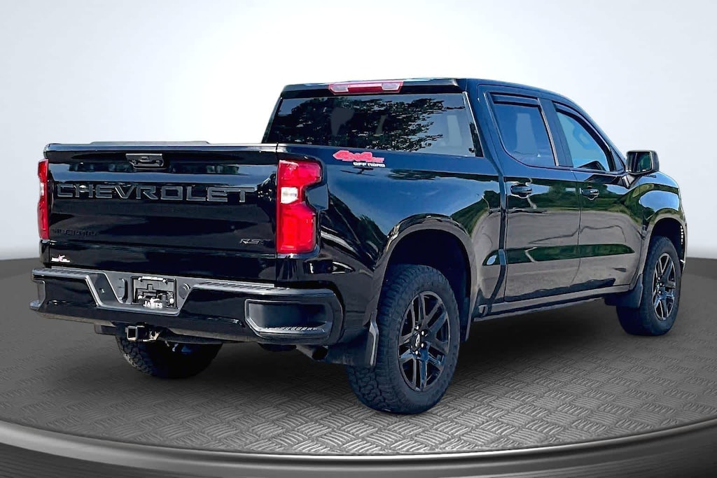 Used 2024 Chevrolet Silverado 1500 RST Truck Crew Cab
