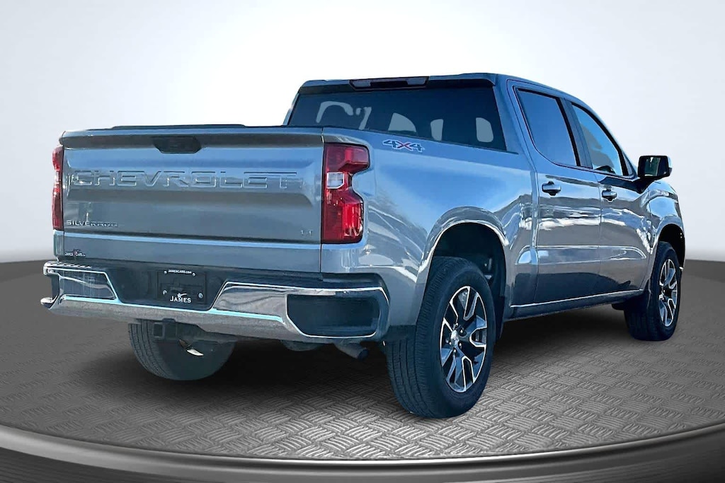 Used 2025 Chevrolet Silverado 1500 LT Truck Crew Cab