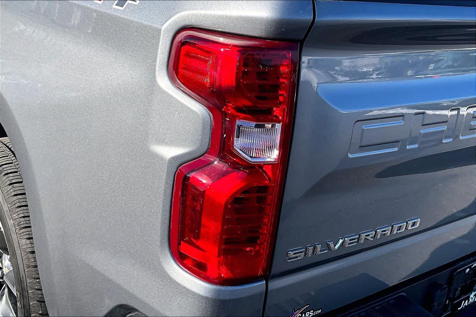 2025 Chevrolet Silverado 1500 LT - Photo 29