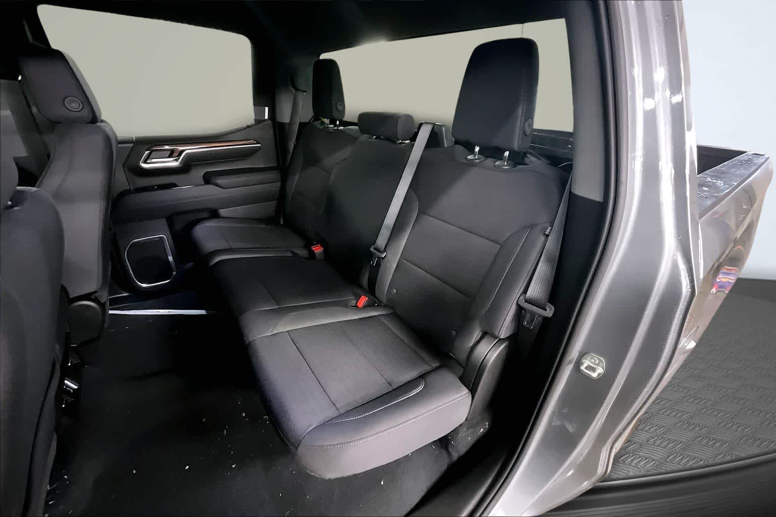 2026 Chevrolet Silverado 1500 RST - Photo 10