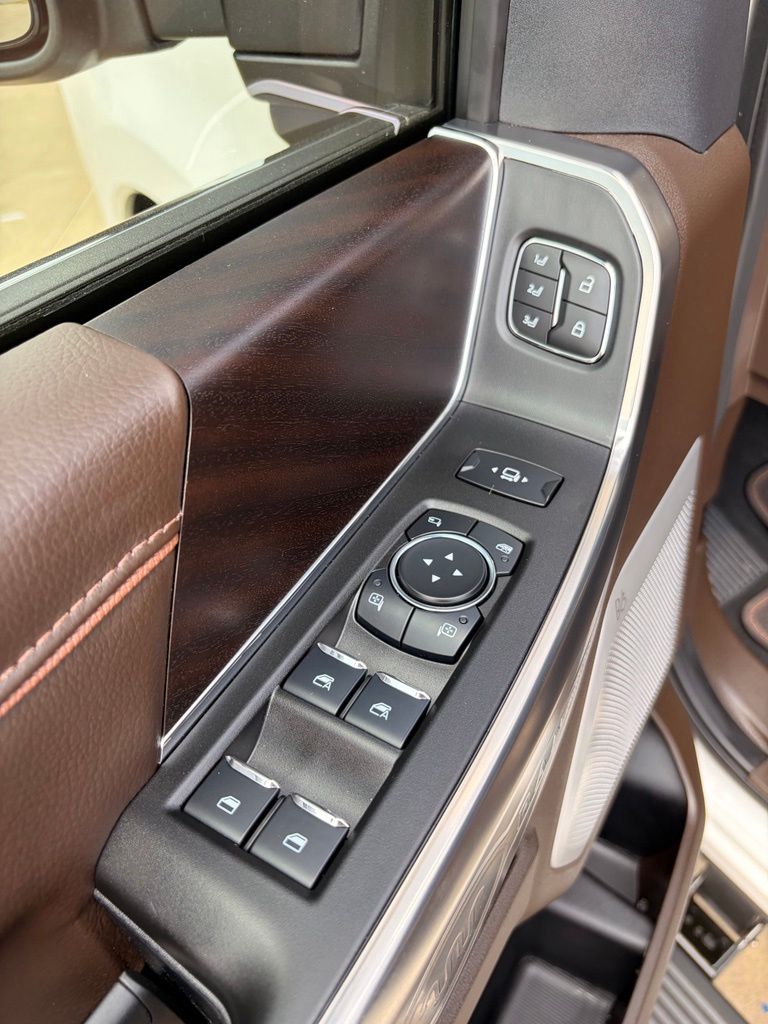 2026 Ford F-350 Super Duty King Ranch - Photo 11