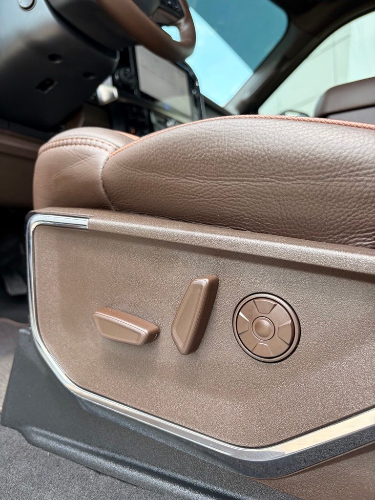 2026 Ford F-350 Super Duty King Ranch - Photo 10