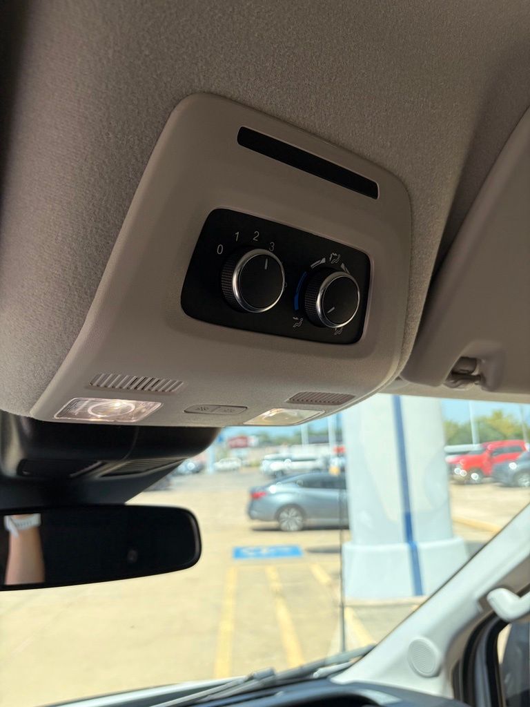 2025 Ford Transit Passenger Van XLT - Photo 20