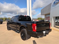 2022 Ford F-250 Lariat Crew Cab Truck