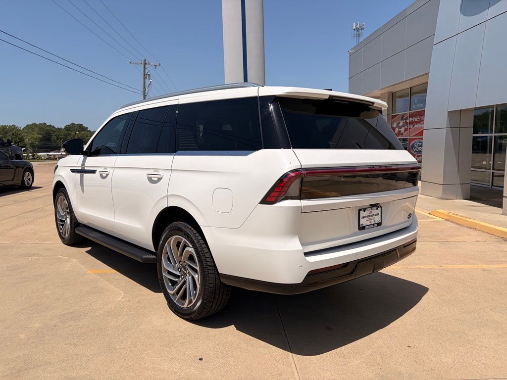 2027 Lincoln Navigator SUV 