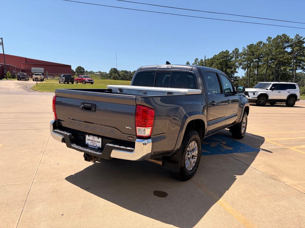 Used 2017 Toyota Tacoma SR5 Crew Cab Short Bed Truck