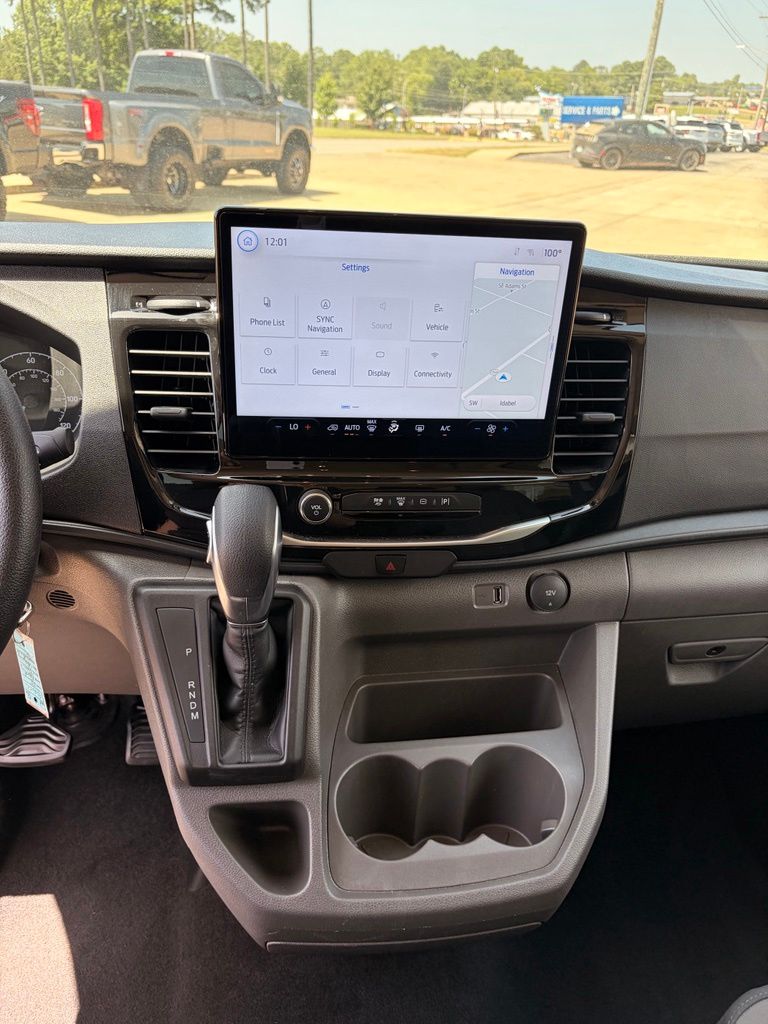 2025 Ford Transit Passenger Van XLT - Photo 18