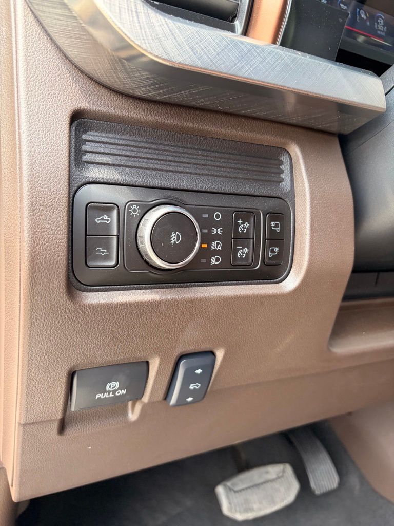 2026 Ford F-350 Super Duty King Ranch - Photo 13